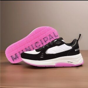 MUNICIPAL Sneakers Womens Size 7/7.5 Black White Pink M.OG Origin M. Float Tech.